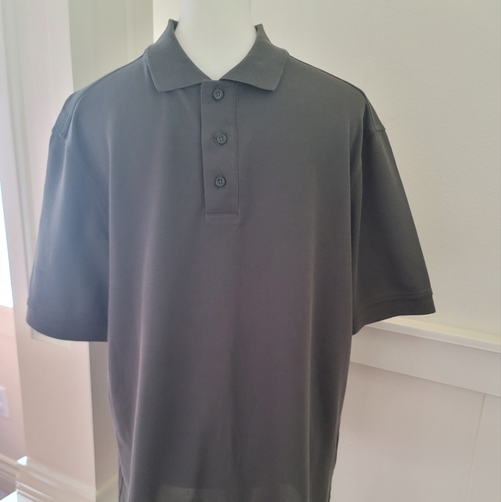 Polo style shirt, Like-New Condition